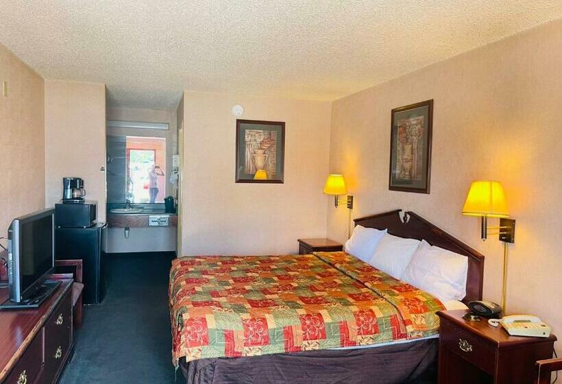 اتاق استاندارد با تخت بزرگ, Red Carpet Inn Macon East