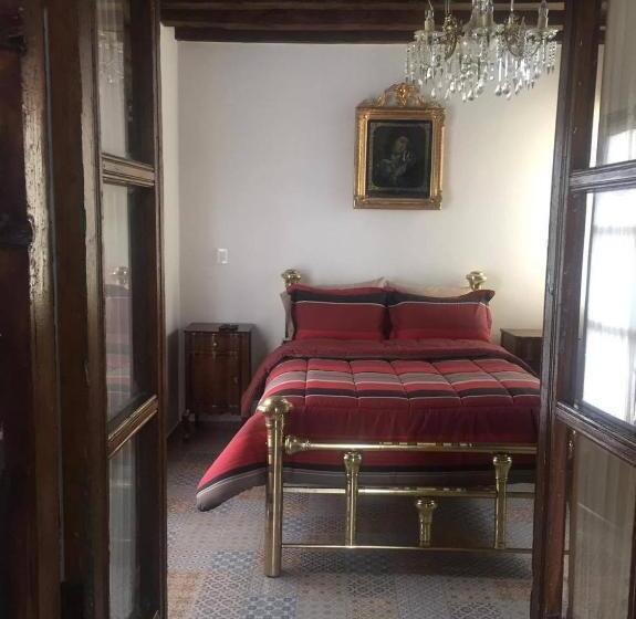 جناح عائلي, Boutique Posada Xvii