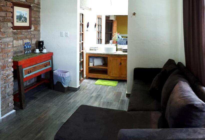 جناح مزود بتراس, Boutique Posada Xvii