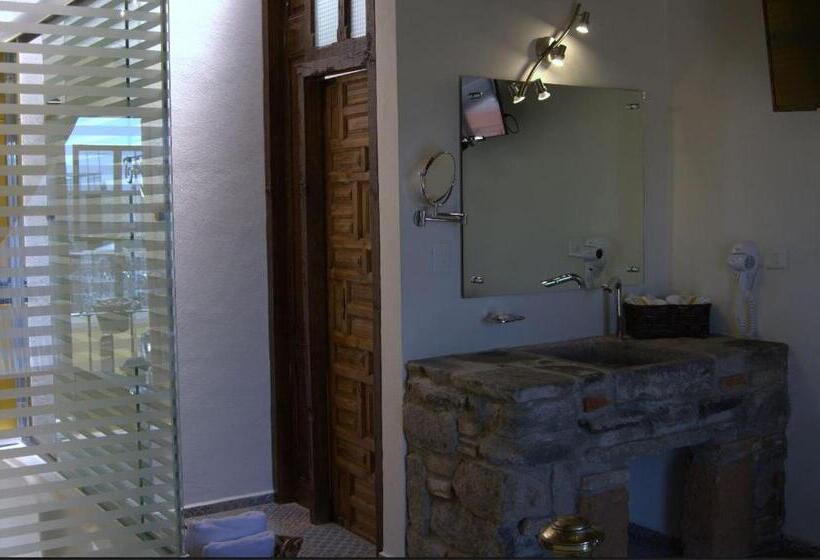 جناح عائلي, Boutique Posada Xvii