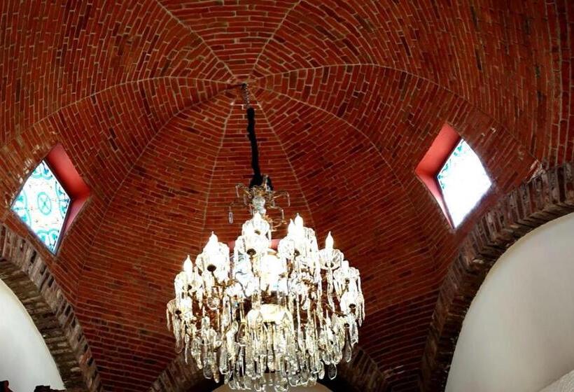 جناح عائلي, Boutique Posada Xvii