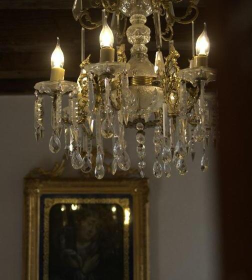 جناح عائلي, Boutique Posada Xvii