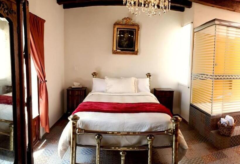 جناح عائلي, Boutique Posada Xvii