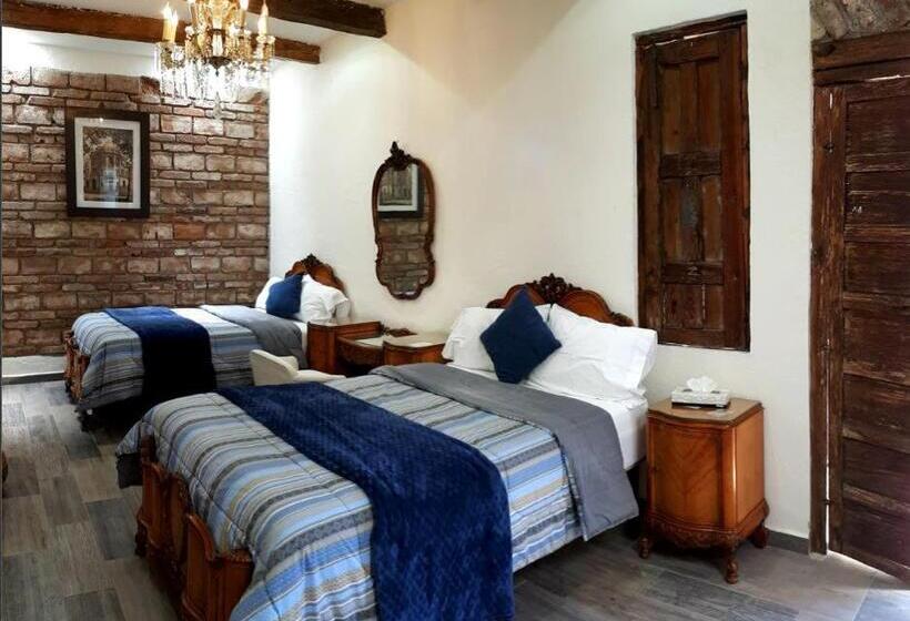 جناح, Boutique Posada Xvii