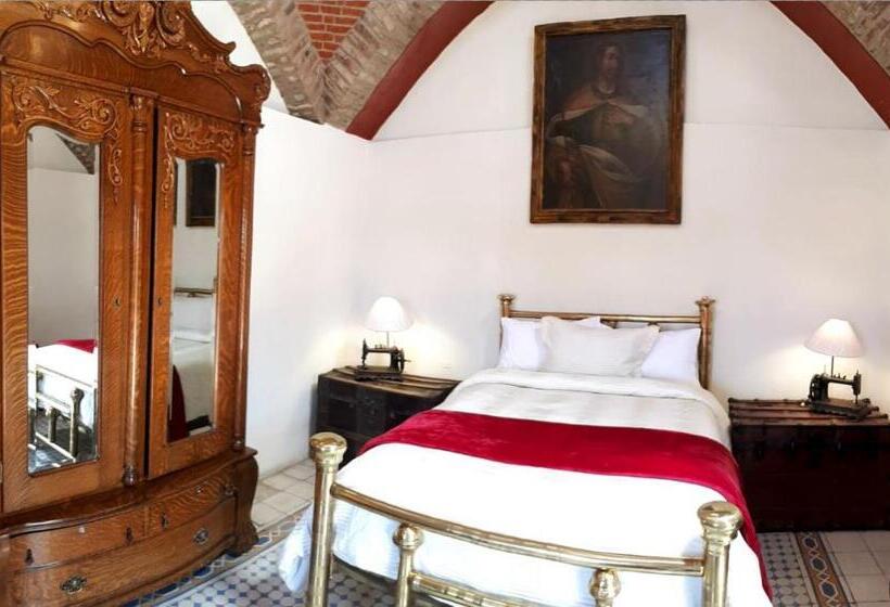 جناح عائلي, Boutique Posada Xvii