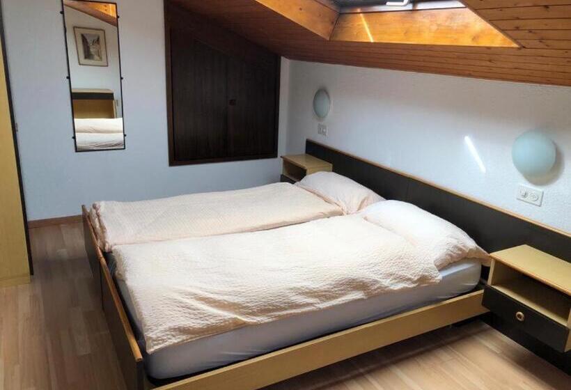 标准间, Pensione Serena