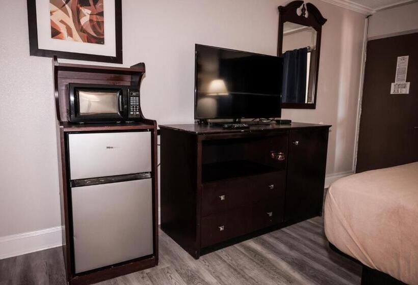 标准间, Riverside Inn And Suites