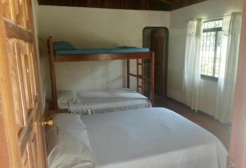 اتاق استاندارد, Corcovado Wild Hostel