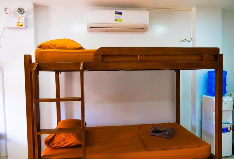 اتاق خانوادگی, Hangout Haven Siargao Homestay