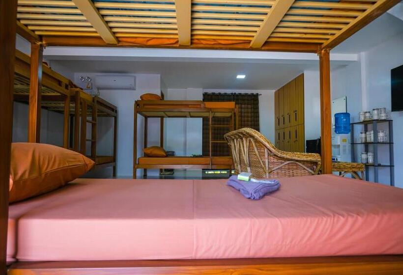 سوییت خانوادگی, Hangout Haven Siargao Homestay