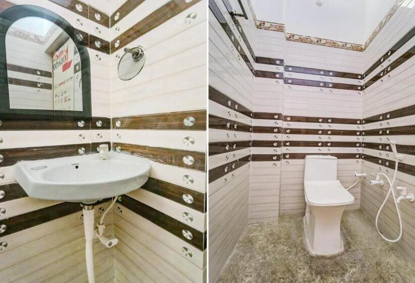 트리플 클래식 룸, Spot On 82596 R2