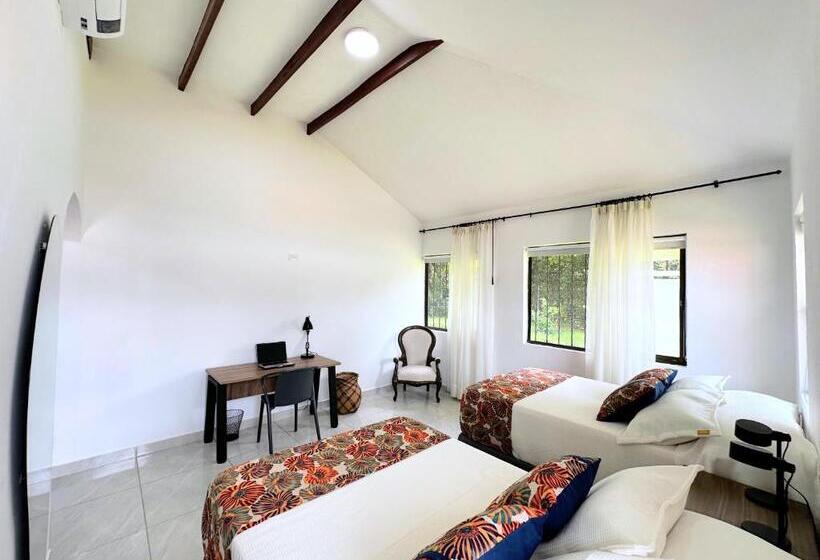 Семейный Номер, Doral House Villavicencio