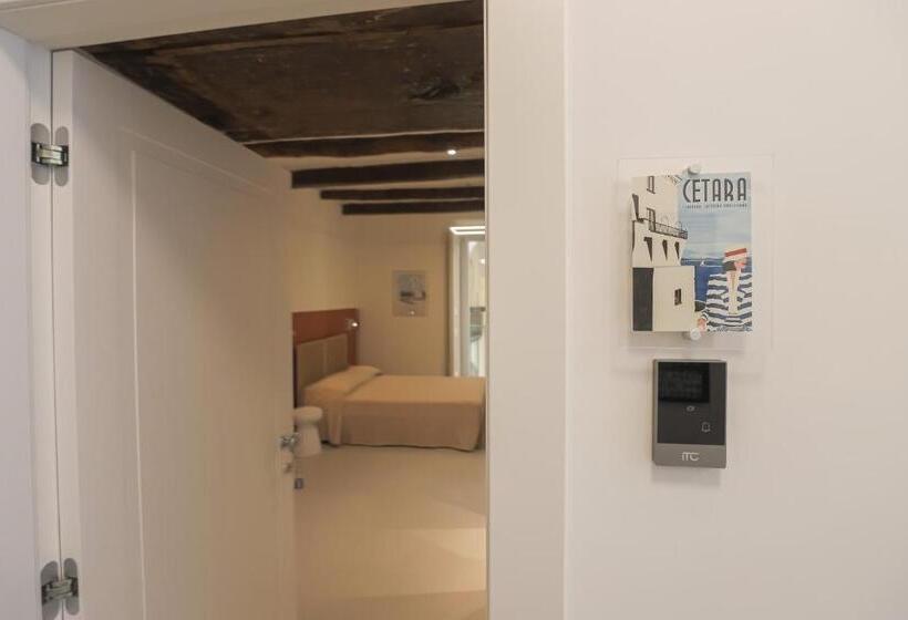 اتاق استاندارد سه نفره, Desiderio Guest House