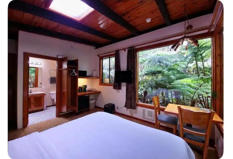 带花园景观的标准工作室, The Pacifica Inn