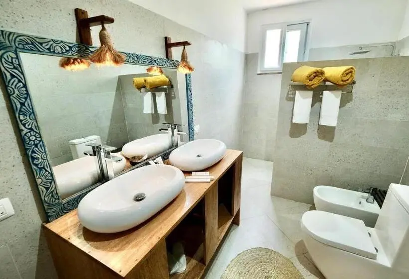 デラックスジュニアスイート, Maharaja Boutique Hotel Zanzibar