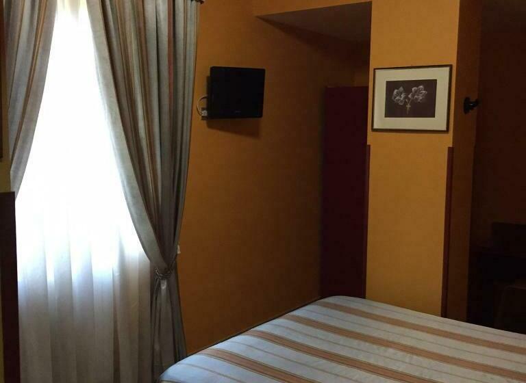 스탠다드 룸, Cristal