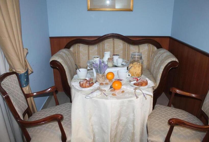 اتاق استاندارد, Malaga