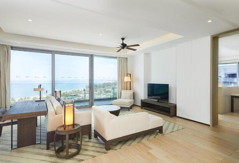 جناح ديلوكس سرير كينج, The Westin Blue Bay Resort & Spa