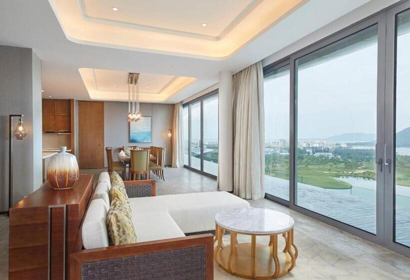 جناح رئاسى غرفتين نوم, The Westin Blue Bay Resort & Spa