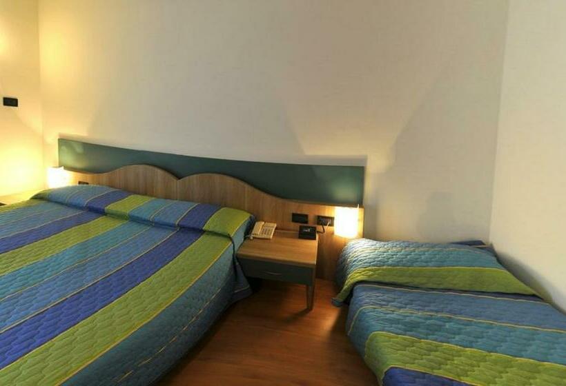 3-Bett-Standardzimmer, Vela