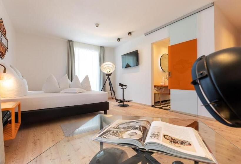 חדר דלוקס עם נוף להרים, Al Plan, A Mountain Moving