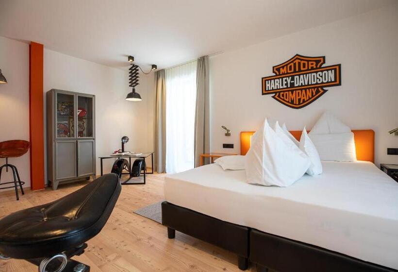 חדר דלוקס עם נוף להרים, Al Plan, A Mountain Moving