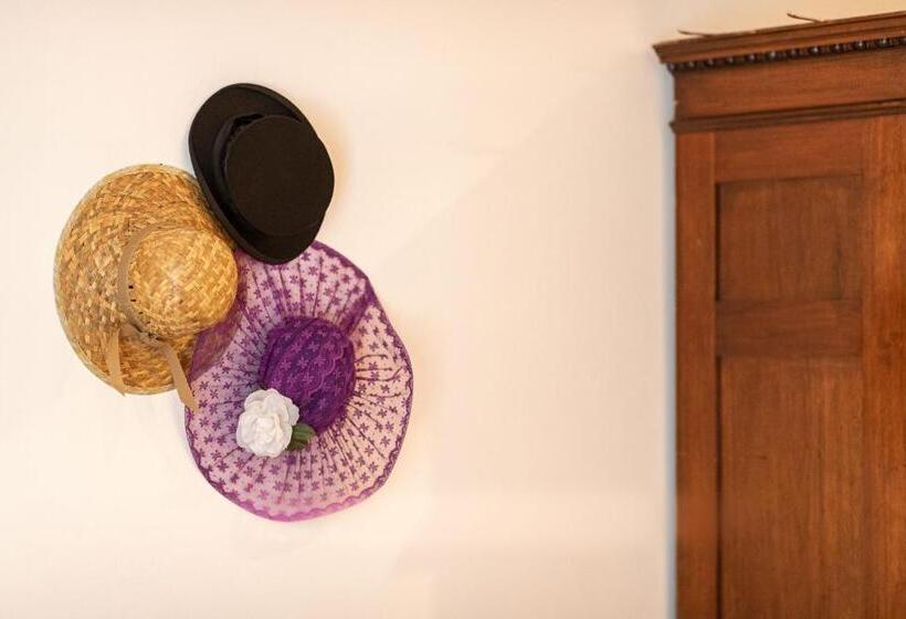 חדר דלוקס עם נוף להרים, Al Plan, A Mountain Moving