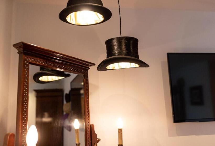 חדר דלוקס עם נוף להרים, Al Plan, A Mountain Moving