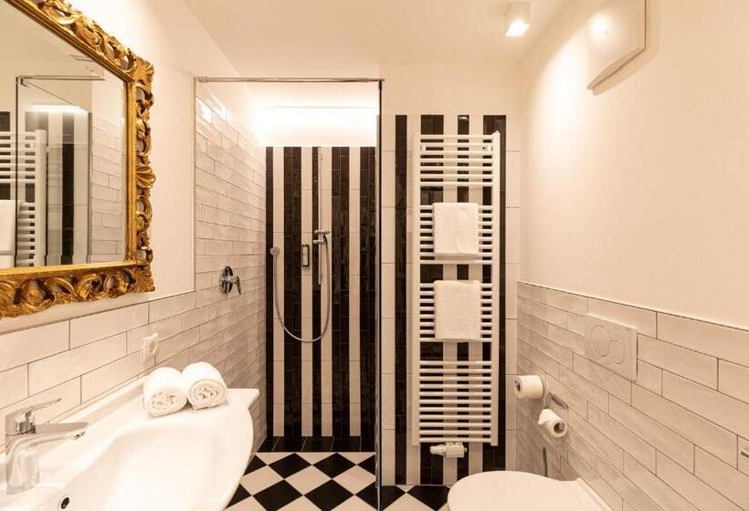 חדר דלוקס עם נוף להרים, Al Plan, A Mountain Moving