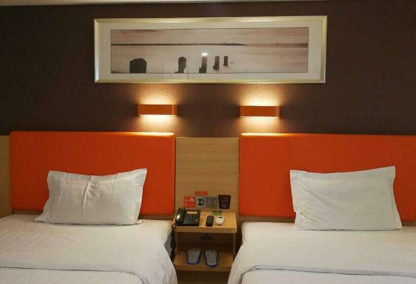 Номер бизнес-класса, 7days Premium Beijing Dongzhimen Airport Express Station