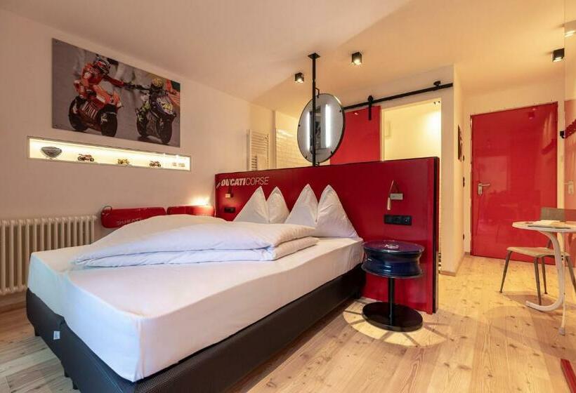 חדר דלוקס עם נוף להרים, Al Plan, A Mountain Moving