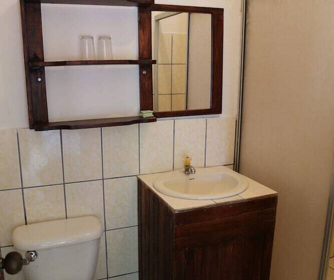 شقة غرفة واحدة, Coco Beach