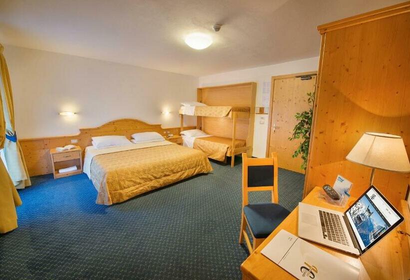 חדר סטנדרט לארבעה, Cristallo