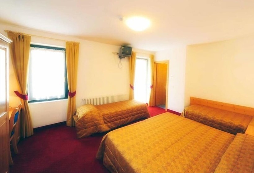 Четырехместный Номер Стандарт, Cristallo