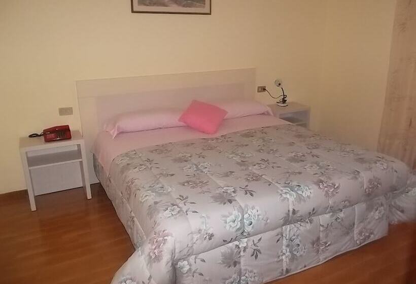 4인용 스탠다드 룸, Residence La Rosa