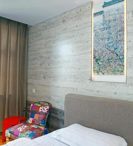 Quarto Estandar, Kunming Upland International Youth Hostel Near The City Center , 2 Mins Walk To The Green Lake,3 Min