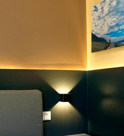 Номер Deluxe, Kunming Upland International Youth Hostel Near The City Center , 2 Mins Walk To The Green Lake,3 Min