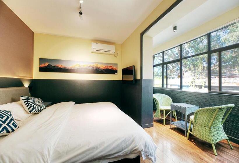 Номер Deluxe, Kunming Upland International Youth Hostel Near The City Center , 2 Mins Walk To The Green Lake,3 Min