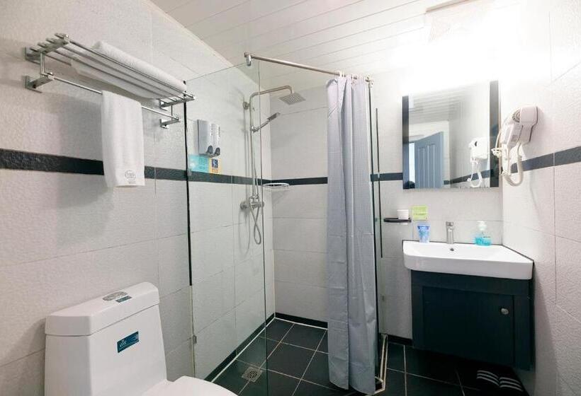 Номер Стандарт Индивидуальный, Kunming Upland International Youth Hostel Near The City Center , 2 Mins Walk To The Green Lake,3 Min