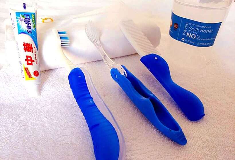 Номер Стандарт Индивидуальный, Kunming Upland International Youth Hostel Near The City Center , 2 Mins Walk To The Green Lake,3 Min