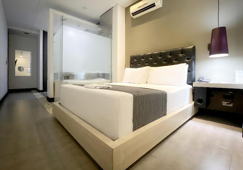 스탠다드 자쿠지 룸, 47 Medellin Center