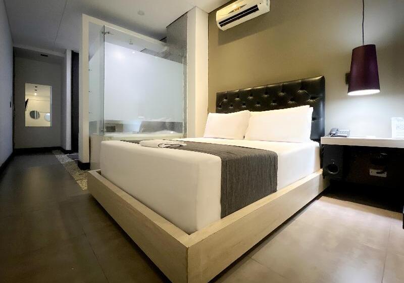 스탠다드 자쿠지 룸, 47 Medellin Center