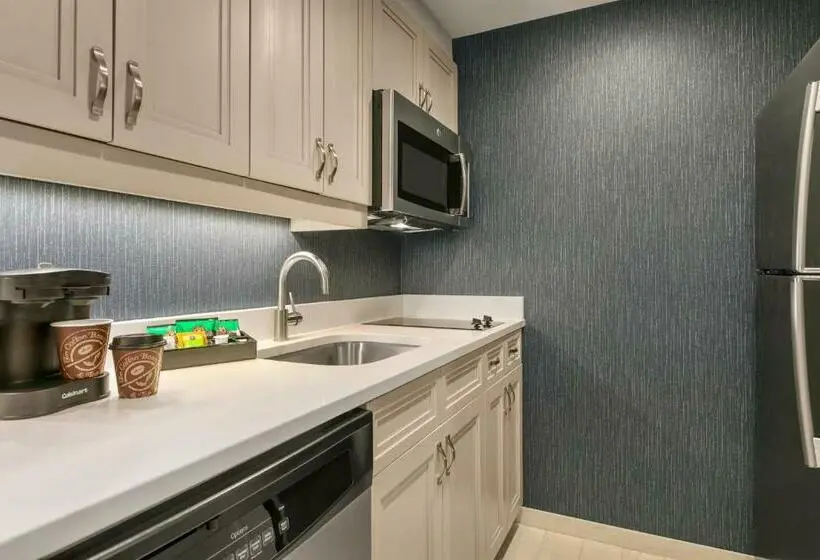 Deluxe Suite King Bed, Homewood Suites By Hilton Worcester