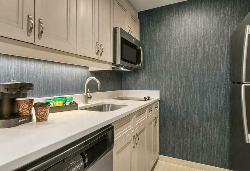 キングサイドベッドのスタンダードワンルーム, Homewood Suites By Hilton Worcester