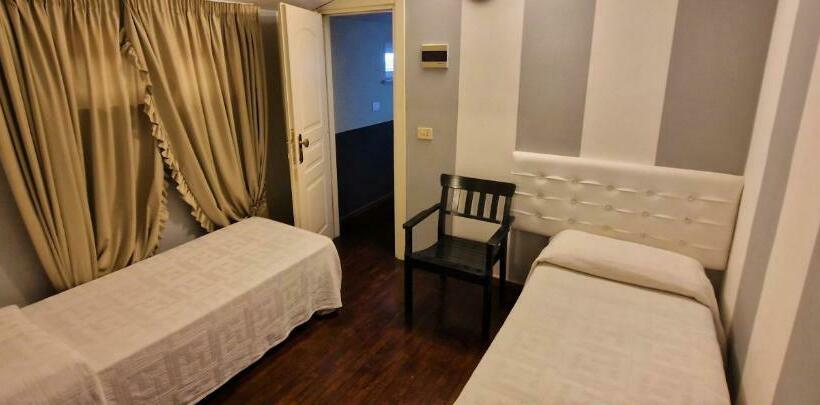 غرفة قياسية رباعية, Le Focette