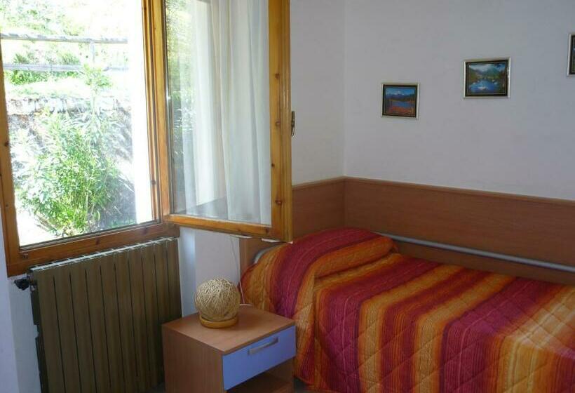 스탠다드 싱글 룸, Residence Hotel Maxi