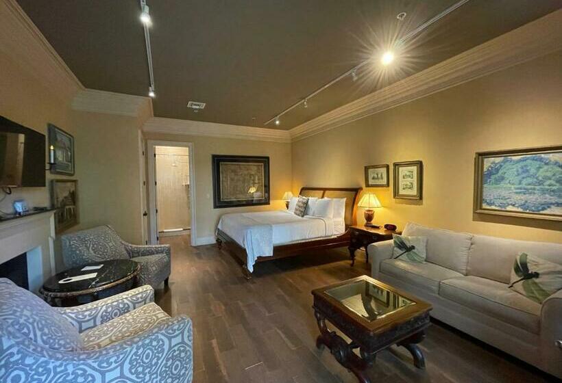 חדר סטנדרט עם מיטת קינג, The Inn At Houmas House Estate