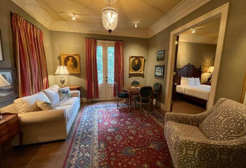 Escritório Estándar, The Inn At Houmas House Estate