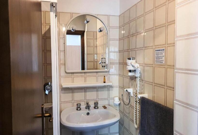 Номер Стандарт Индивидуальный, Residence Hotel Maxi