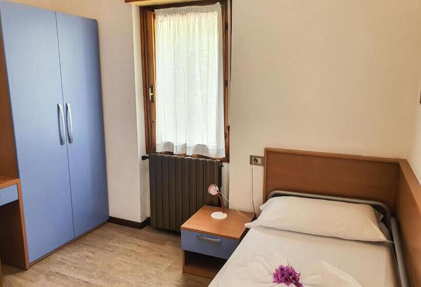 스탠다드 싱글 룸, Residence Hotel Maxi